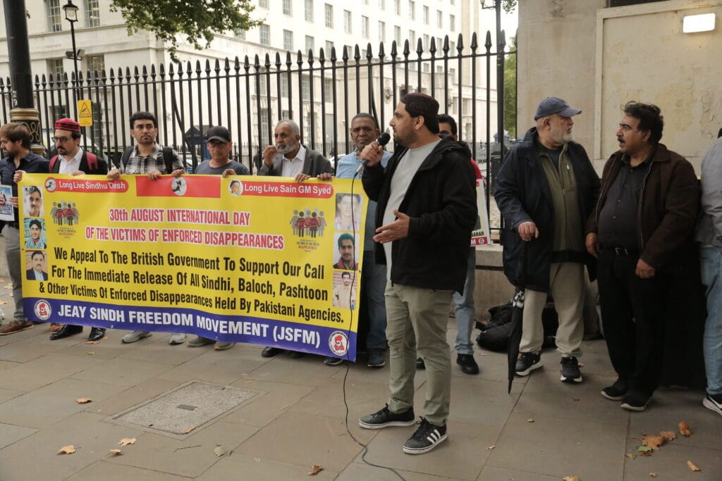Activists from Sindh, Balochistan, Pashtoon regions and POJK gathered outside 10 Downing Street to mark the International Day of the Victims of Enforced Disappearances, London, 30 August 2025.