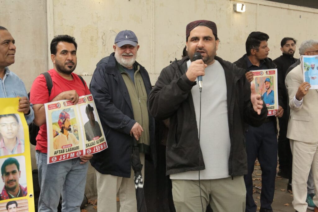 Activists from Sindh, Balochistan, Pashtoon regions and POJK gathered outside 10 Downing Street to mark the International Day of the Victims of Enforced Disappearances, London, 30 August 2025.