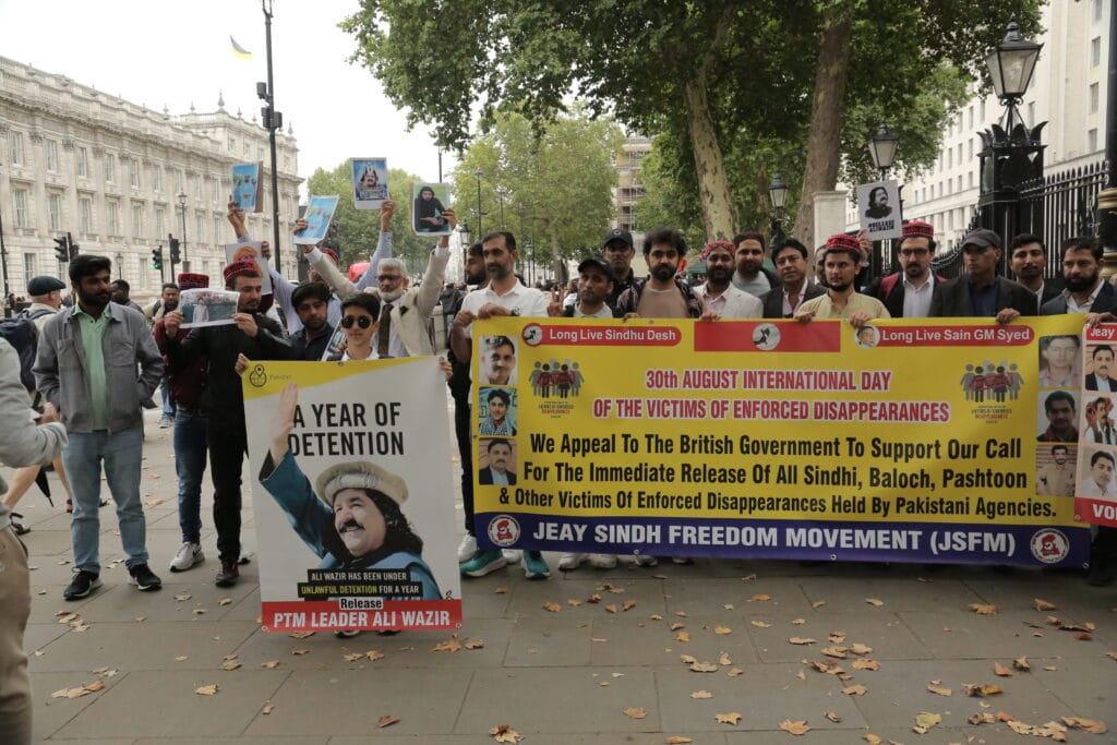 Activists from Sindh, Balochistan, Pashtoon regions and POJK gathered outside 10 Downing Street to mark the International Day of the Victims of Enforced Disappearances, London, 30 August 2025.