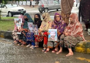 Islamabad: Families of Disappeared Stage Sit-In for 48 Days Amid Heavy Rain Families of Disappeared Baloch Stage Sit-In for 48 Days Amid Heavy Rain