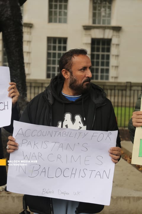 Baloch protest outside 10 Downing Street, London on 19 October 2025, demanding international action against Pakistan’s military operations in Zehri, Balochistan. Activists, including Aomar Karim, called for unity and an end to UK aid supporting human rights violations.