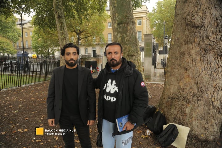 Baloch protest outside 10 Downing Street, London on 19 October 2025, demanding international action against Pakistan’s military operations in Zehri, Balochistan. Activists, including Aomar Karim, called for unity and an end to UK aid supporting human rights violations.