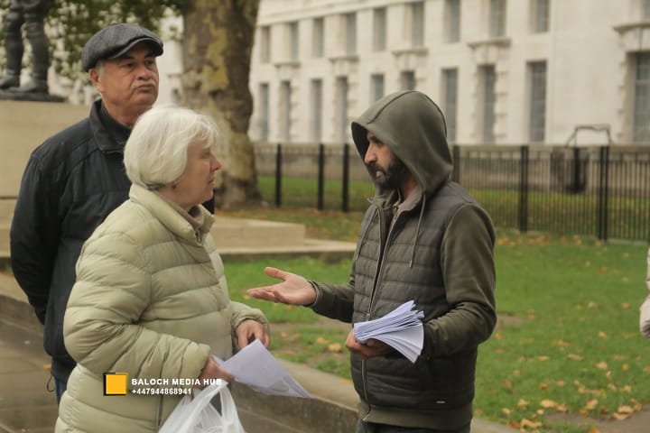 Baloch protest outside 10 Downing Street, London on 19 October 2025, demanding international action against Pakistan’s military operations in Zehri, Balochistan. Activists, including Aomar Karim, called for unity and an end to UK aid supporting human rights violations.