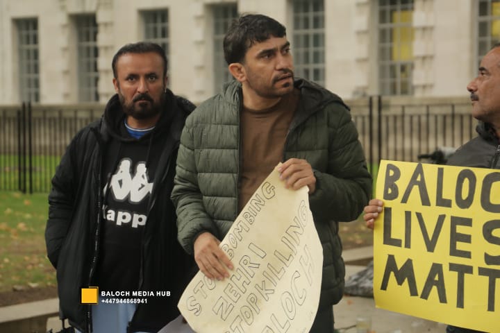 Baloch protest outside 10 Downing Street, London on 19 October 2025, demanding international action against Pakistan’s military operations in Zehri, Balochistan. Activists, including Aomar Karim, called for unity and an end to UK aid supporting human rights violations.