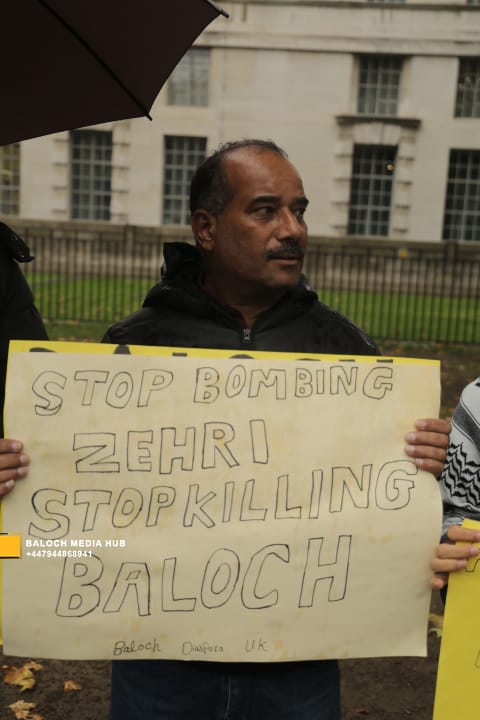 Baloch protest outside 10 Downing Street, London on 19 October 2025, demanding international action against Pakistan’s military operations in Zehri, Balochistan. Activists, including Aomar Karim, called for unity and an end to UK aid supporting human rights violations.